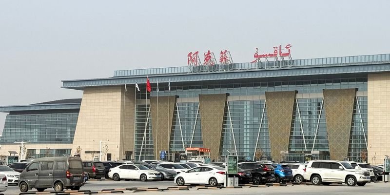 Aksu Hongqipo Airport